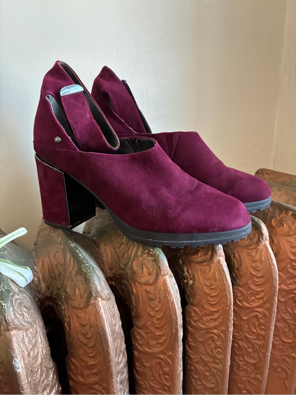 Jambu Burgundy Suede Chunky Heel Pumps